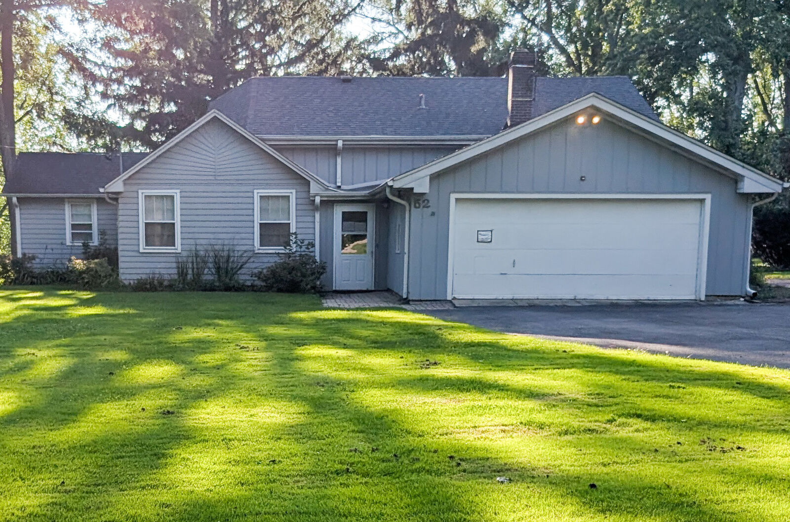 Property Photo: 52 Deerpath Road IL 60010
