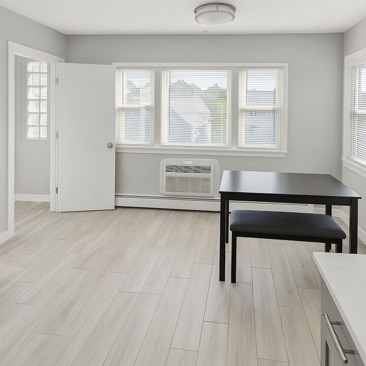 Property Photo:  5939 N Melvina Avenue 1  IL 60646 