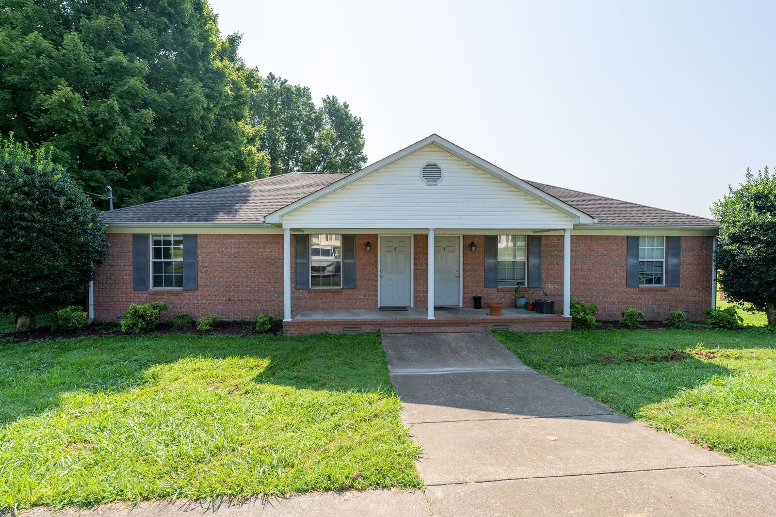 Property Photo:  1427 Potter Dr  TN 38401 