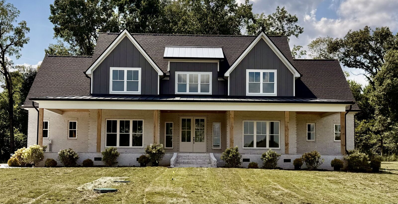Property Photo: 1522 Edward Asher Court TN 37037