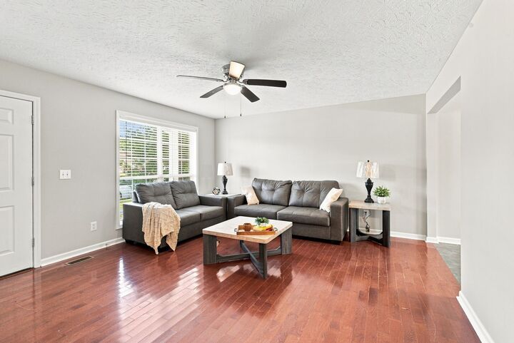 Property Photo:  102 Westchester Dr  TN 37188 