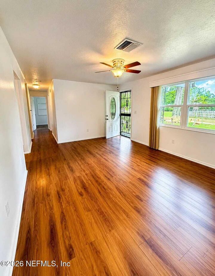 Property Photo: 6432 Armco Street FL 32219
