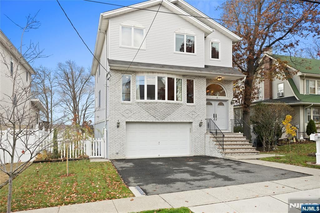 Property Photo:  19 Pleasant Place  NJ 07032 