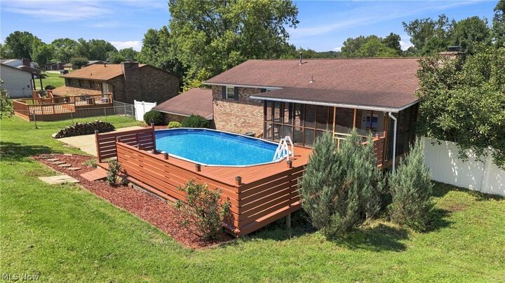 Property Photo:  312 Maple Drive  WV 26187 
