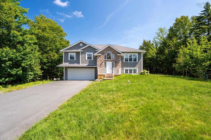 Property Photo:  495 Gatehouse Run  NS B4B 0A9 