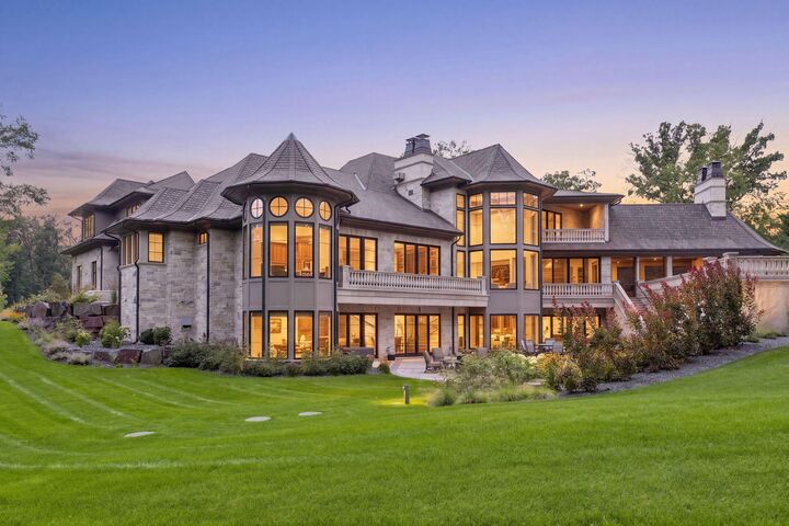 Property Photo: 14 Cherrywood Circle MN 55127