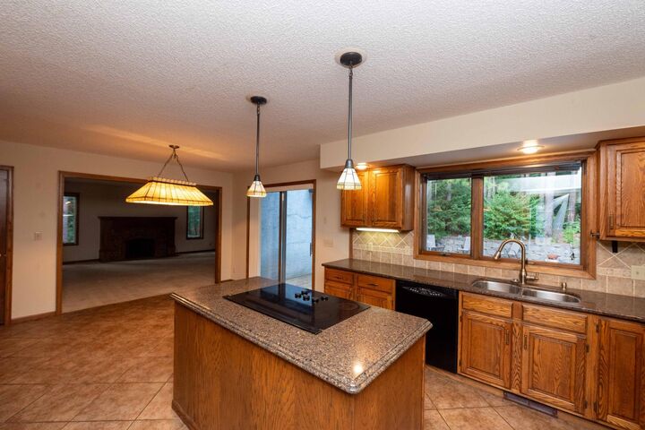 Property Photo: 1820 Interlachen Alcove MN 55125