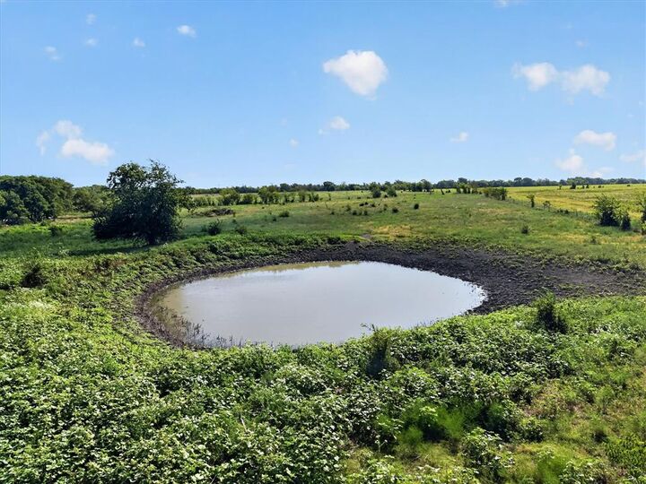 Property Photo:  401 Dale Acres Road  TX 76651 