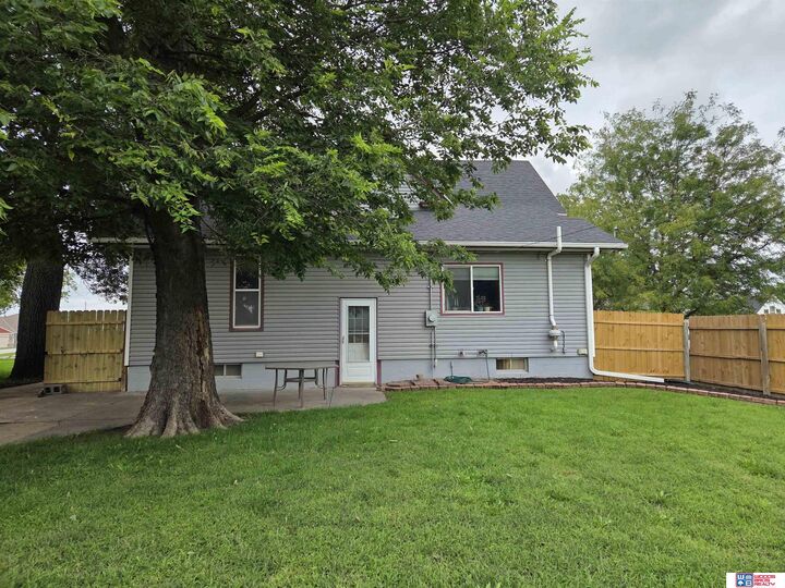 Property Photo: 221 Edwin Street NE 68017