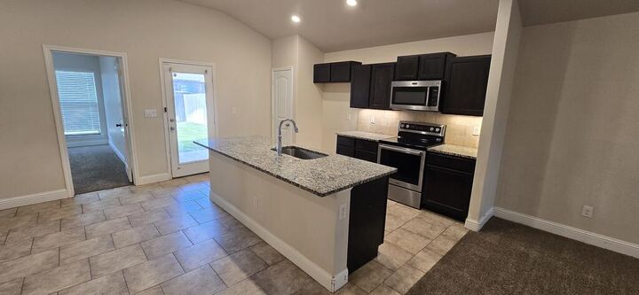 Property Photo: 7524 101 St TX 79424