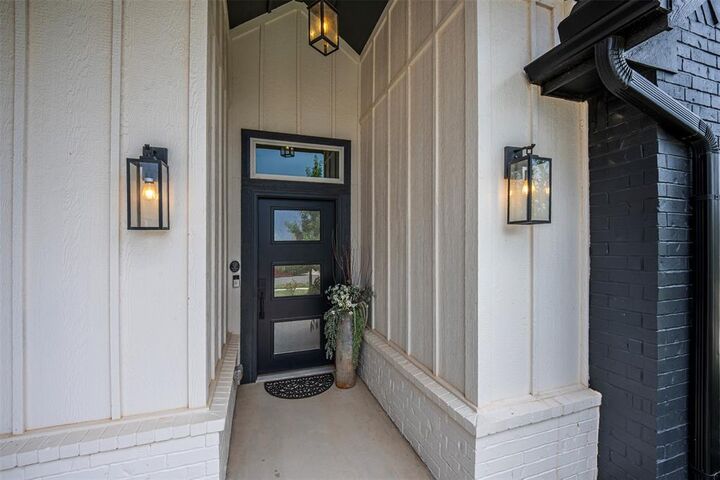 Property Photo:  1322 Presidio Drive  OK 73072 