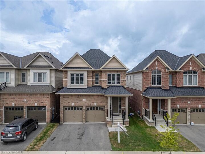 Property Photo:  51 Georgina Street  ON N2R 0S6 