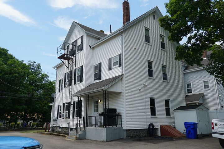 Property Photo:  170 Middleboro Ave 2  MA 02718 