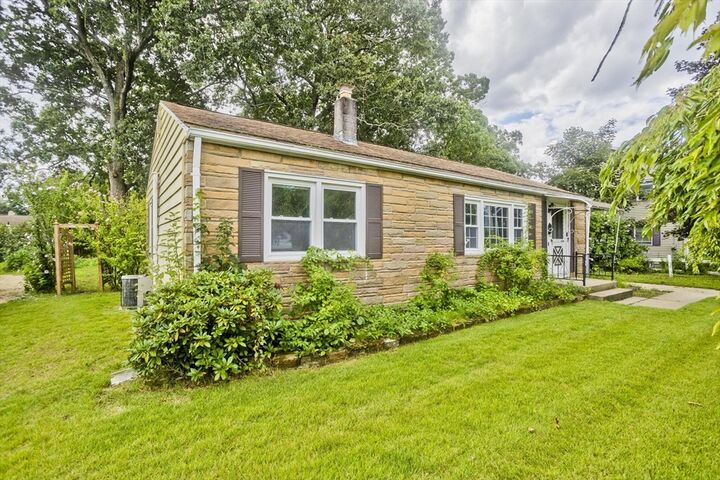 Property Photo: 67 Warwick Rd MA 01020