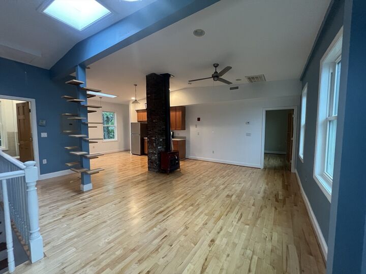 Property Photo:  7 Mullins Court C  MA 02141 