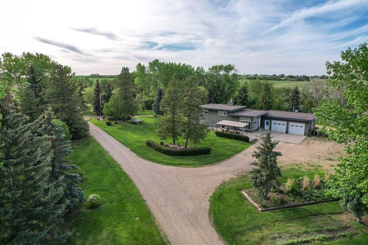 44137 Range Road 201 — photo 1