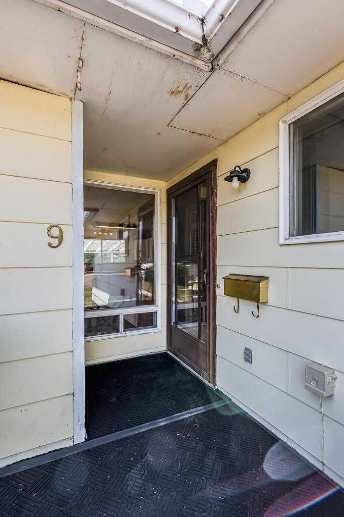 Property Photo:  9 Heather Court  AB T0J 1V0 