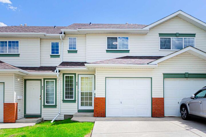 88 Country Hills Villas NW — photo 1