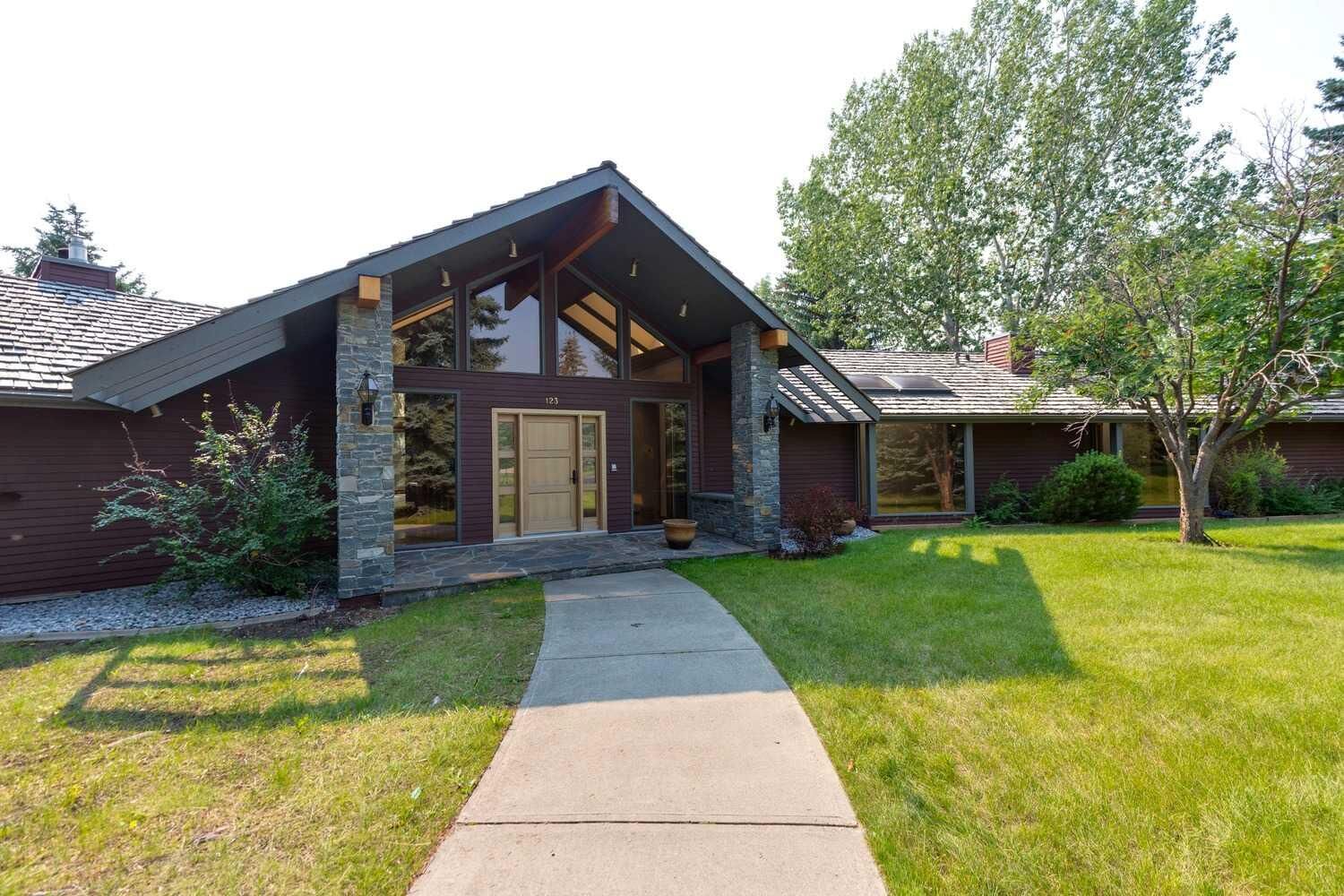 Property Photo: 123 Cullen Creek Estates AB T3Z 3K8