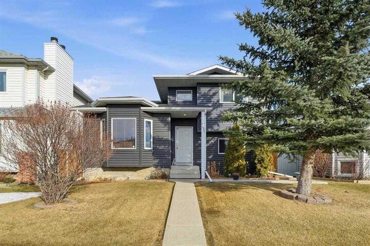 Property Photo: 2855 Catalina Boulevard NE AB T1Y 6R2
