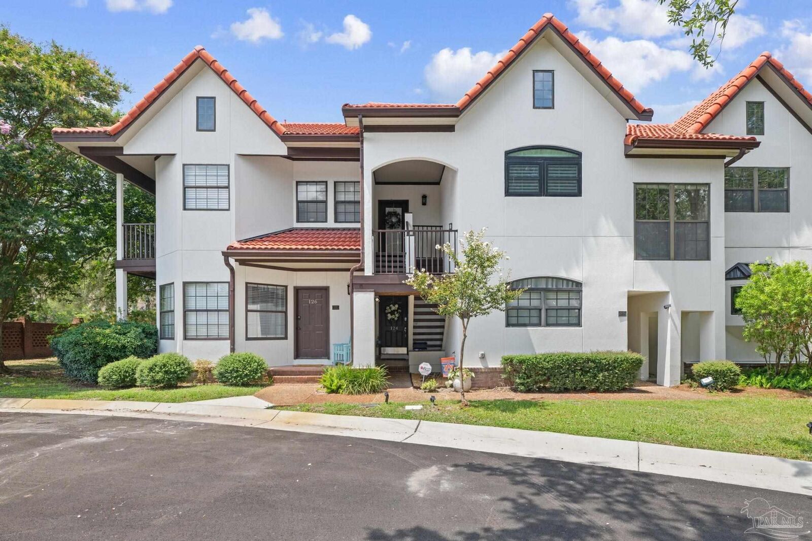 Property Photo:  122 Baybridge Dr K  FL 32561 