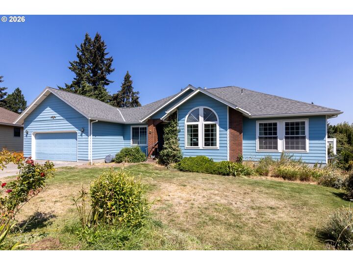 Property Photo: 938 Hood View Ct OR 97031