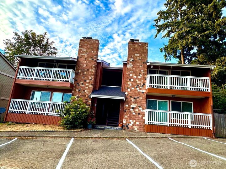 Property Photo:  10016 NE 117th Court  WA 98034 