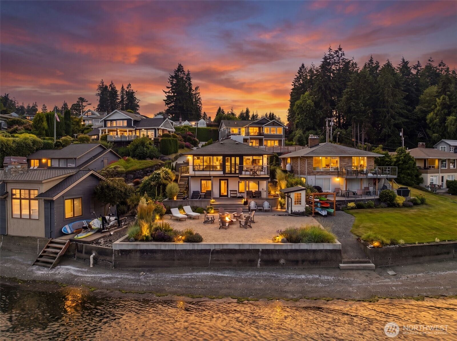 Property Photo:  2819  Harborview Drive NW  WA 98335 