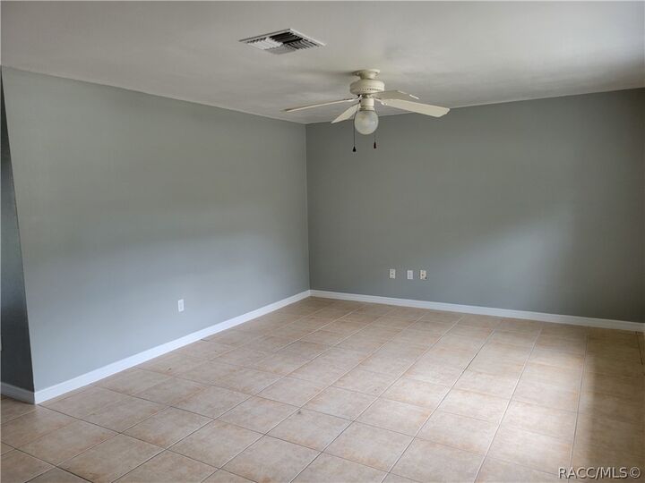 Property Photo:  9482 N Citrus Springs Boulevard  FL 34434 