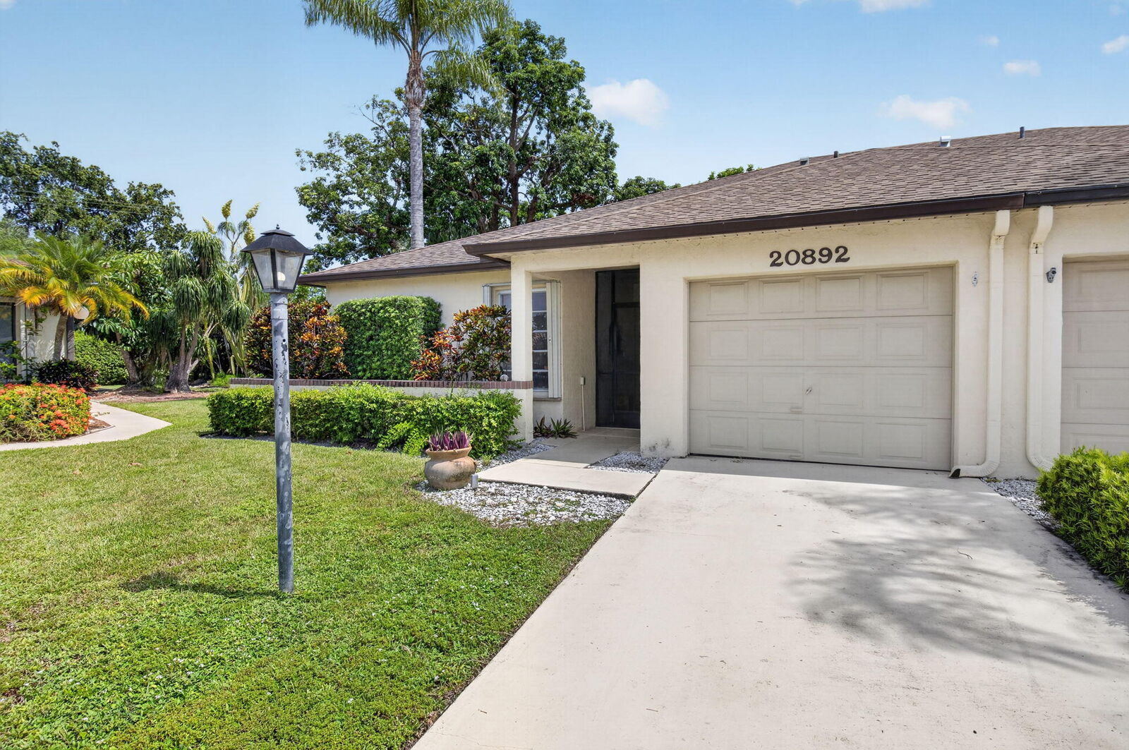 Property Photo: 20892 Concord Green Drive E FL 33433
