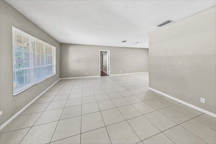 Property Photo: 12725 Newton Place FL 33414