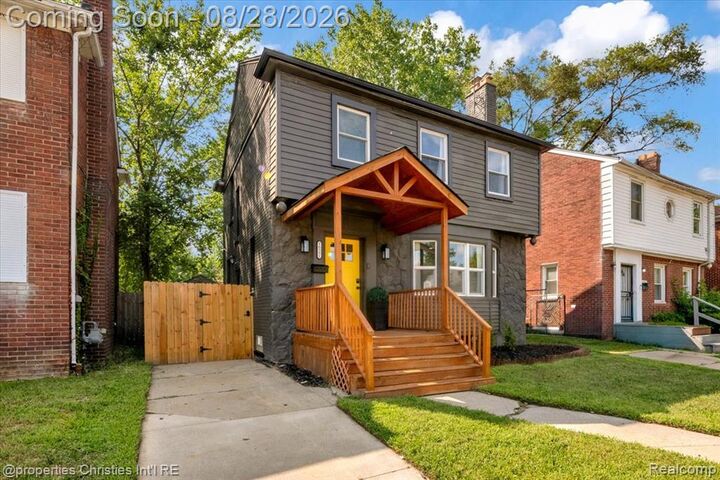 Property Photo: 16581 Mendota Street MI 48221