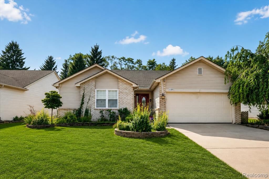 Property Photo:  11897 Chase Boulevard  MI 48150 