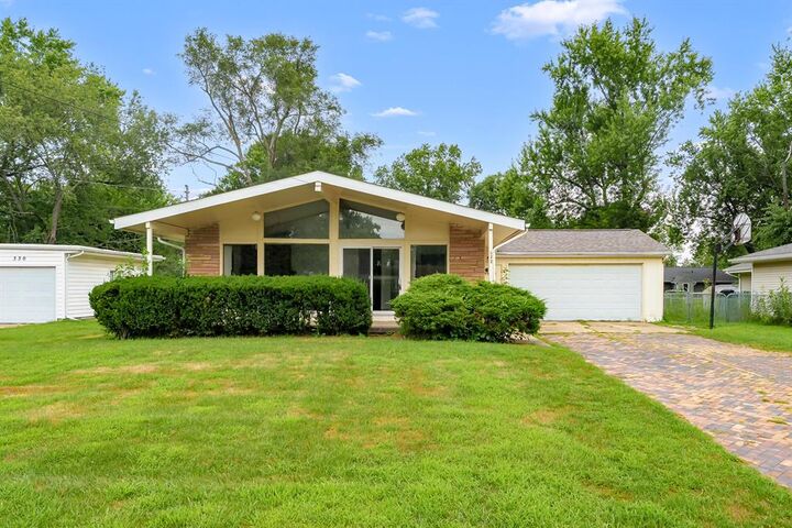 Property Photo:  322 New Hampshire Drive  MI 49024 