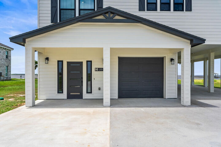 Property Photo:  135 Sunrise Drive  TX 78382 