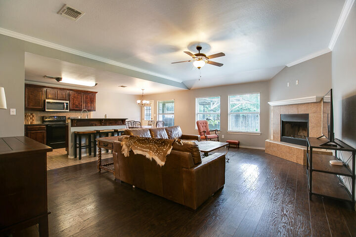 Property Photo: 3602 Canadian Street TX 76904