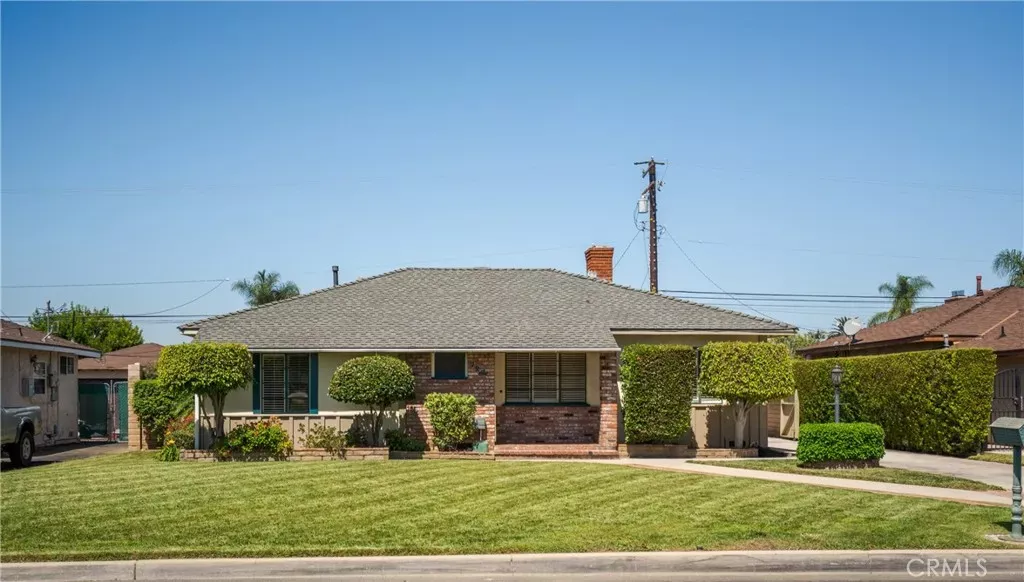 Property Photo:  727 S Fenimore  CA 91723 