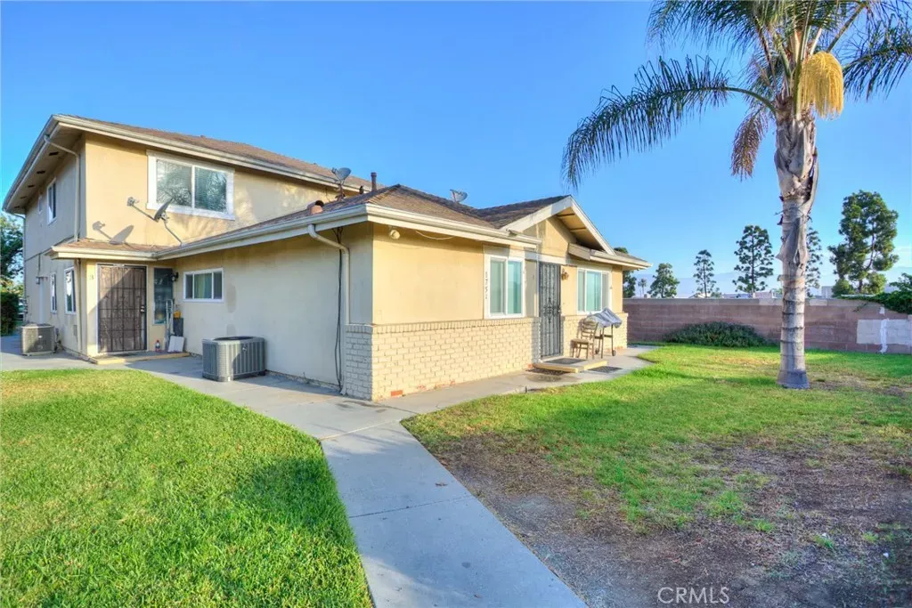Property Photo: 1751 Fullerton CA 91748
