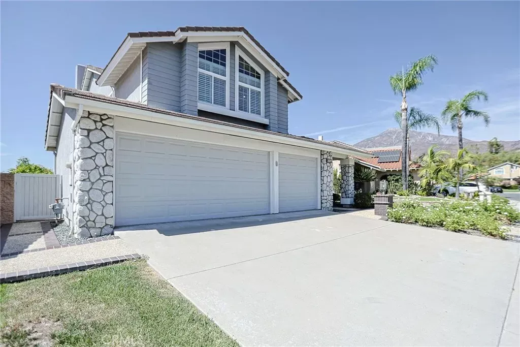 Property Photo:  20811 Porter Ranch Road  CA 92679 