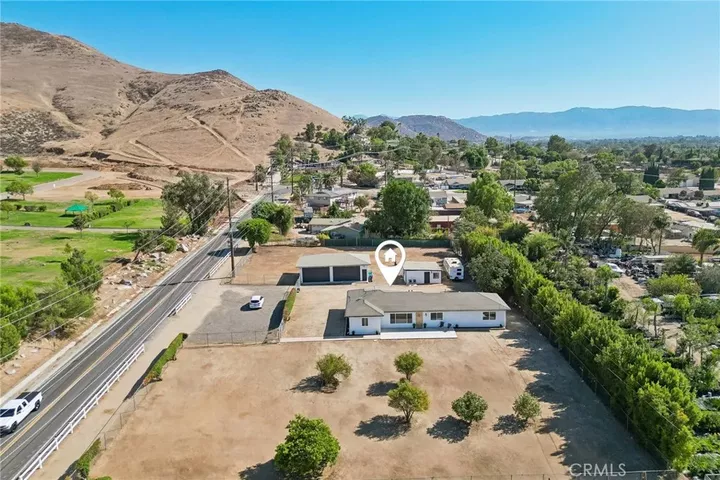 Property Photo:  4818 Crestview  CA 92860 