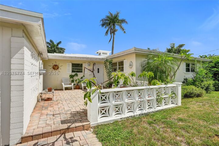 Property Photo:  1309 Orange Isle  FL 33315 