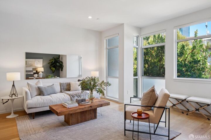 Property Photo: 140 Pennsylvania Avenue 203 CA 94107