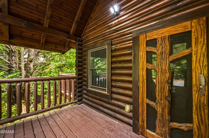 Property Photo:  1857 Elk Springs Way  TN 37738 
