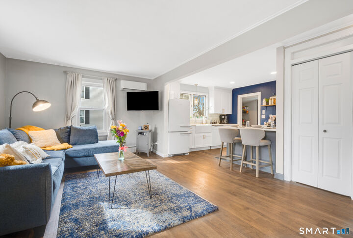 Property Photo:  393 Griswold Street  CT 06033 