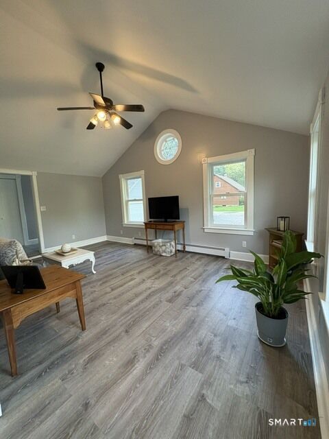 Property Photo:  166 East Street  CT 06076 