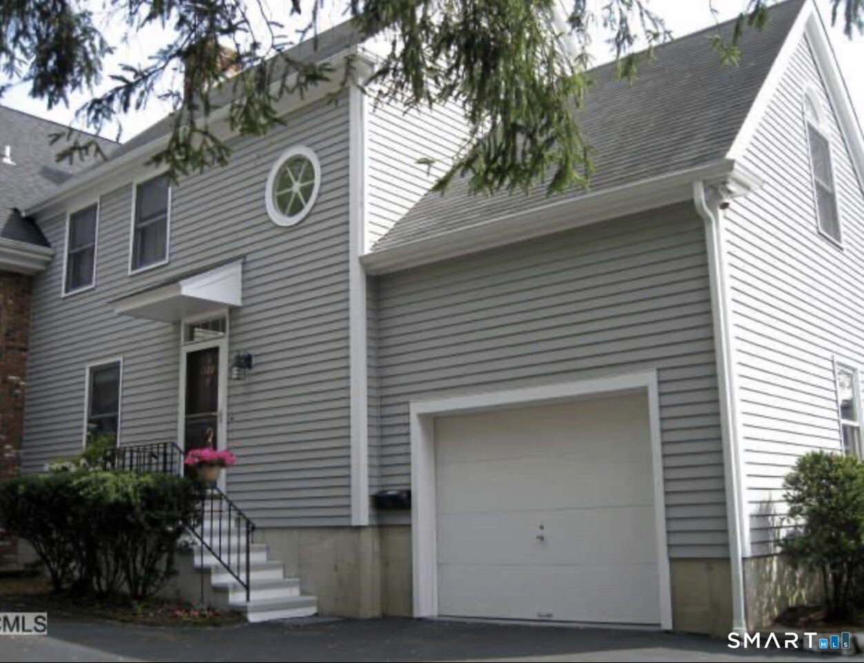 Property Photo:  122 Summer Street 122  CT 06840 