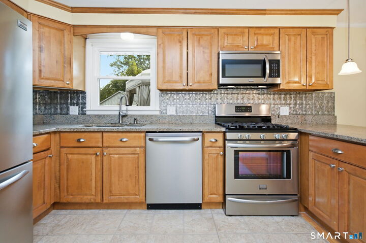 Property Photo:  74 Live Oaks Road  CT 06460 