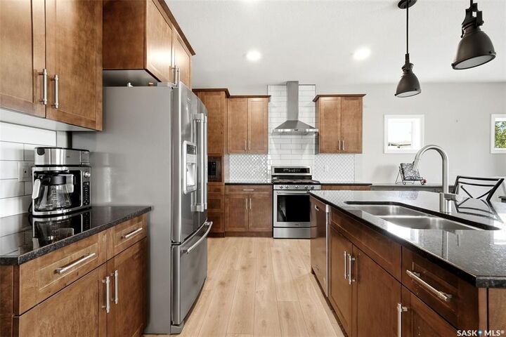 Property Photo: 5148 Green Crescent SK S4V 3S9