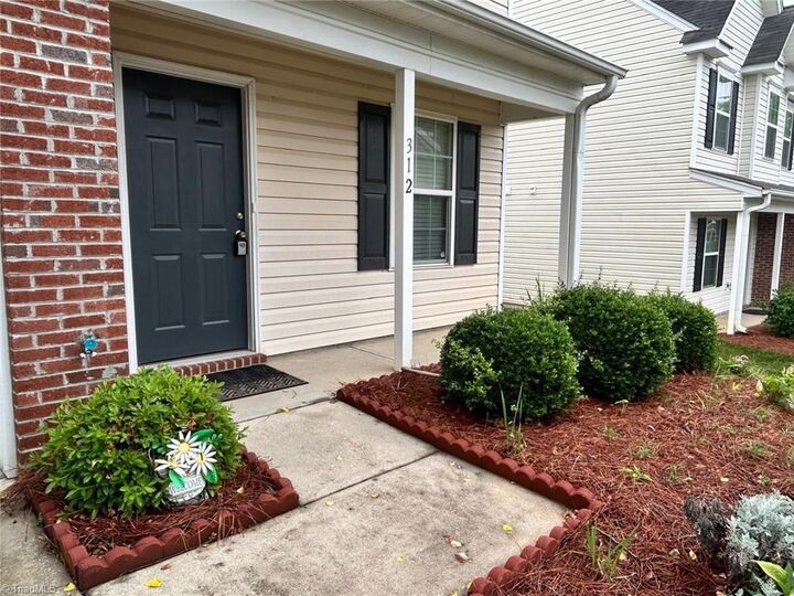 Property Photo: 312 Robyns Glen Circle NC 27409