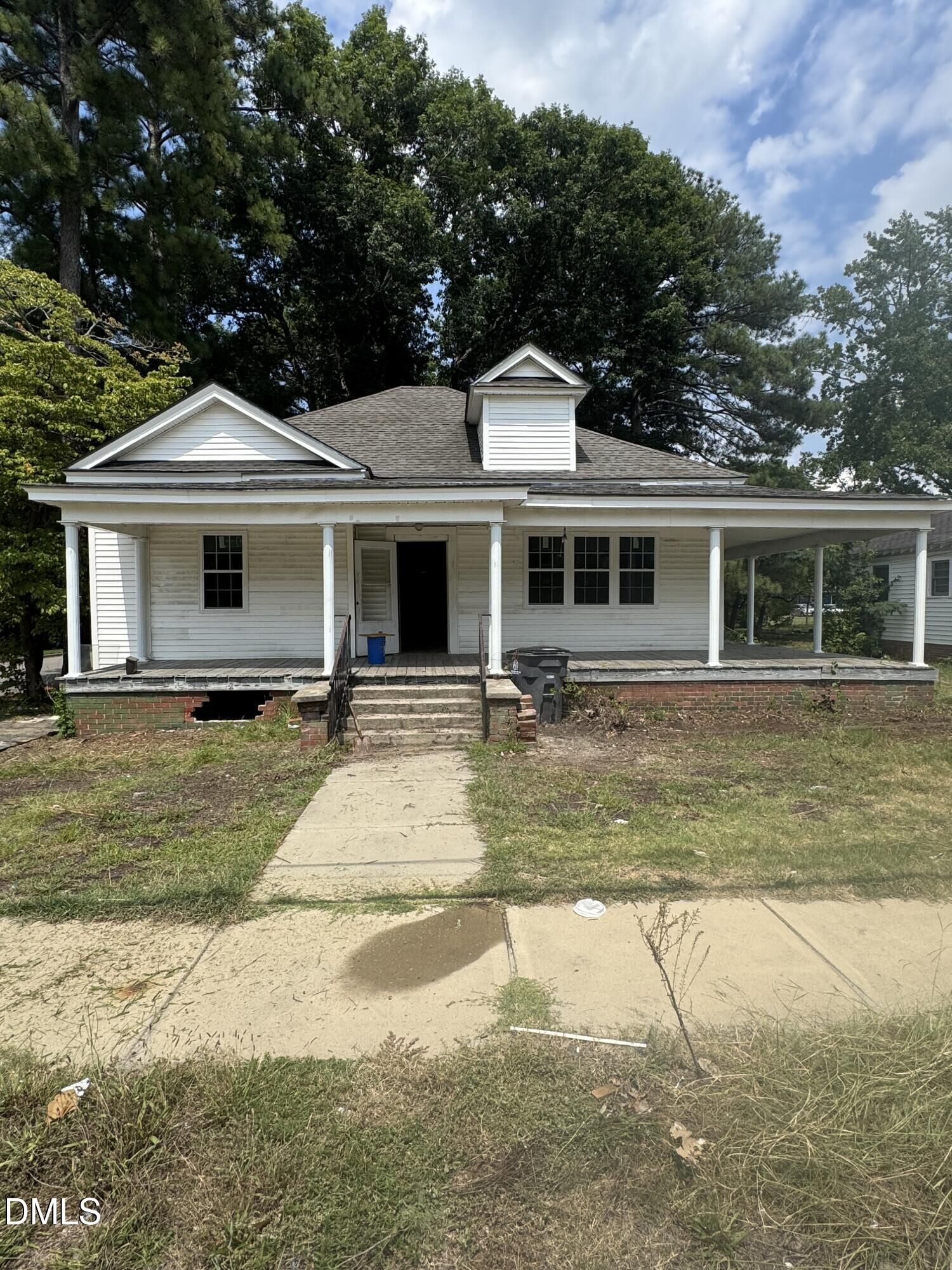 Property Photo:  922 Nashville Road  NC 27803 